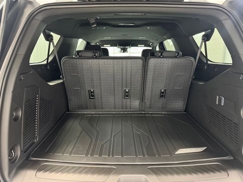 New 2026 Chevrolet Suburban LS AWD/4WD image 22