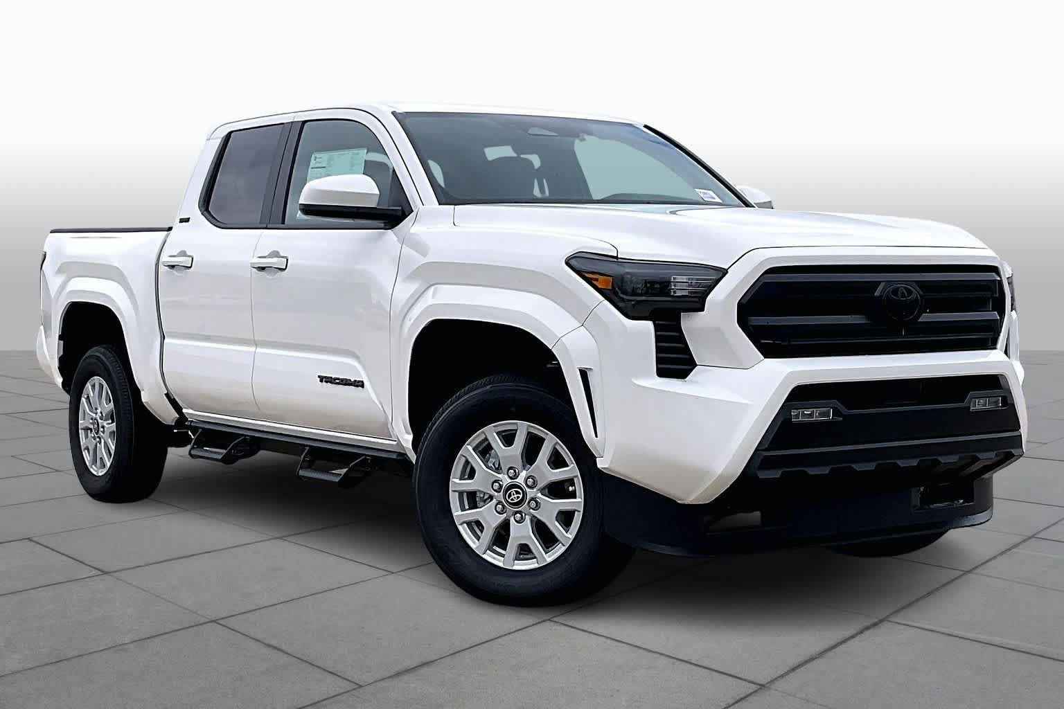 Certified 2026 Toyota Tacoma SR5 AWD/4WD image 2