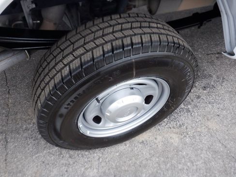 Used 2022 Ford F250 XL w/ Power Equipment Group image 8