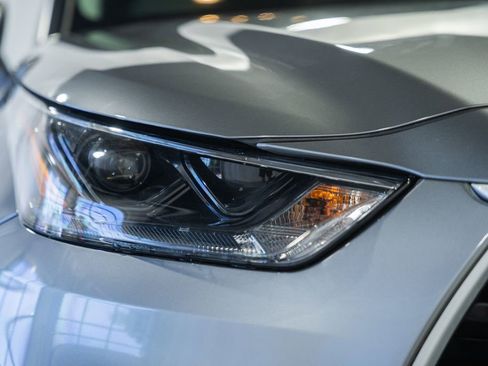 New 2026 Toyota Highlander XLE AWD/4WD image 12