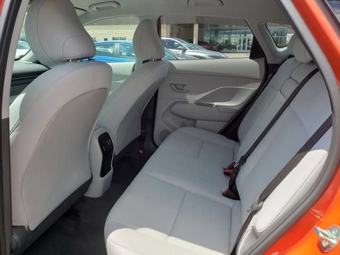 Certified 2024 Hyundai Kona SEL AWD/4WD image 12