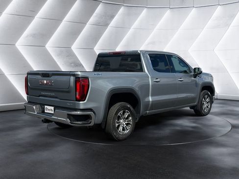 Certified 2025 GMC Sierra 1500 SLT AWD/4WD image 5