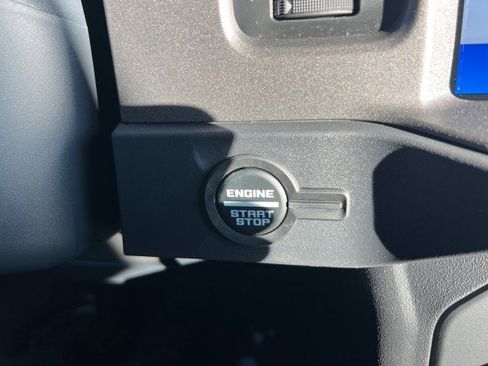 New 2025 Ford Bronco Badlands w/ Sasquatch Package AWD/4WD image 22