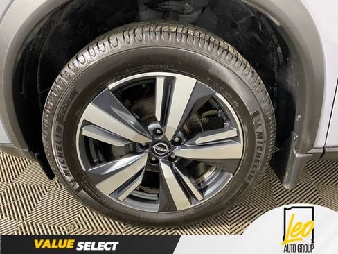 Used 2022 Nissan Rogue SL w/ SL Premium Package AWD/4WD image 15