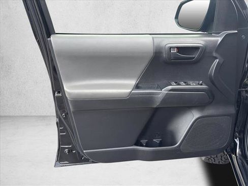 Certified 2023 Toyota Tacoma SR AWD/4WD image 11
