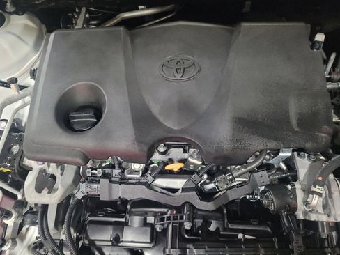 Used 2023 Toyota Camry SE image 30