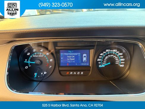 Used 2016 Ford Taurus SE FWD image 10