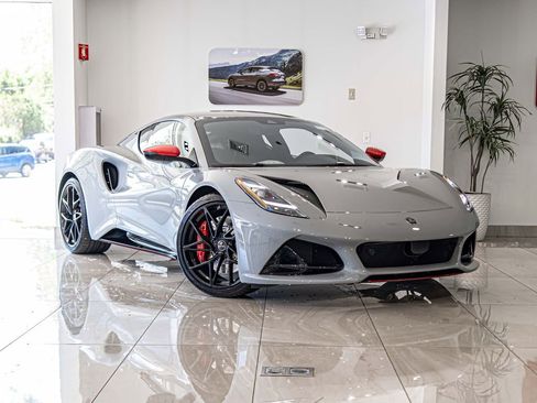 New 2026 Lotus Emira SE RWD image 5