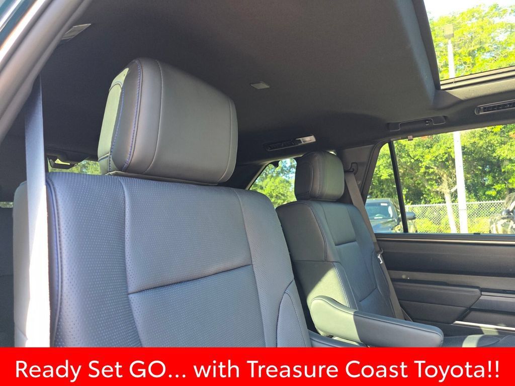 Used 2026 Toyota Sequoia Platinum AWD/4WD image 19