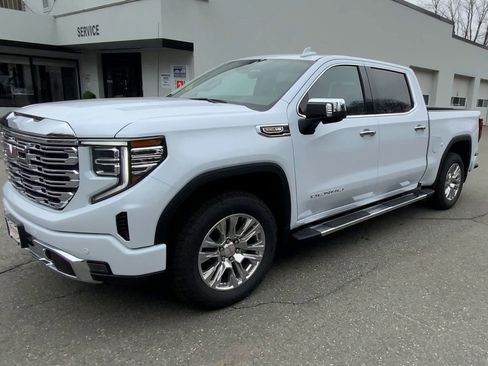 New 2026 GMC Sierra 1500 Denali w/ Technology Package AWD/4WD image 4