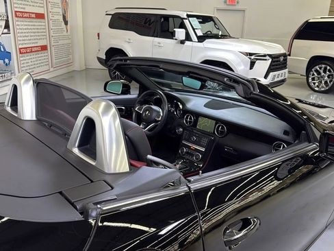 Used 2019 Mercedes-Benz SLC 43 AMG SLC 43 AMG Roadster 2D image 14