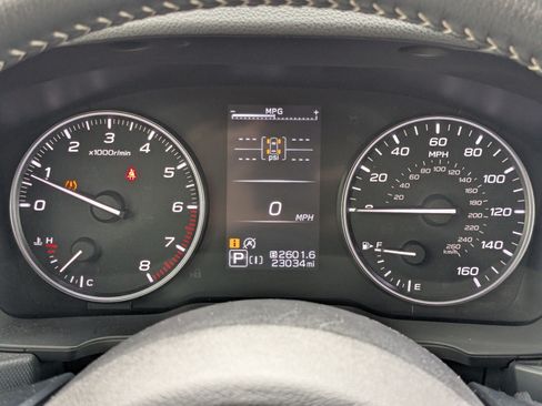 Used 2025 Subaru Forester Premium AWD/4WD image 22