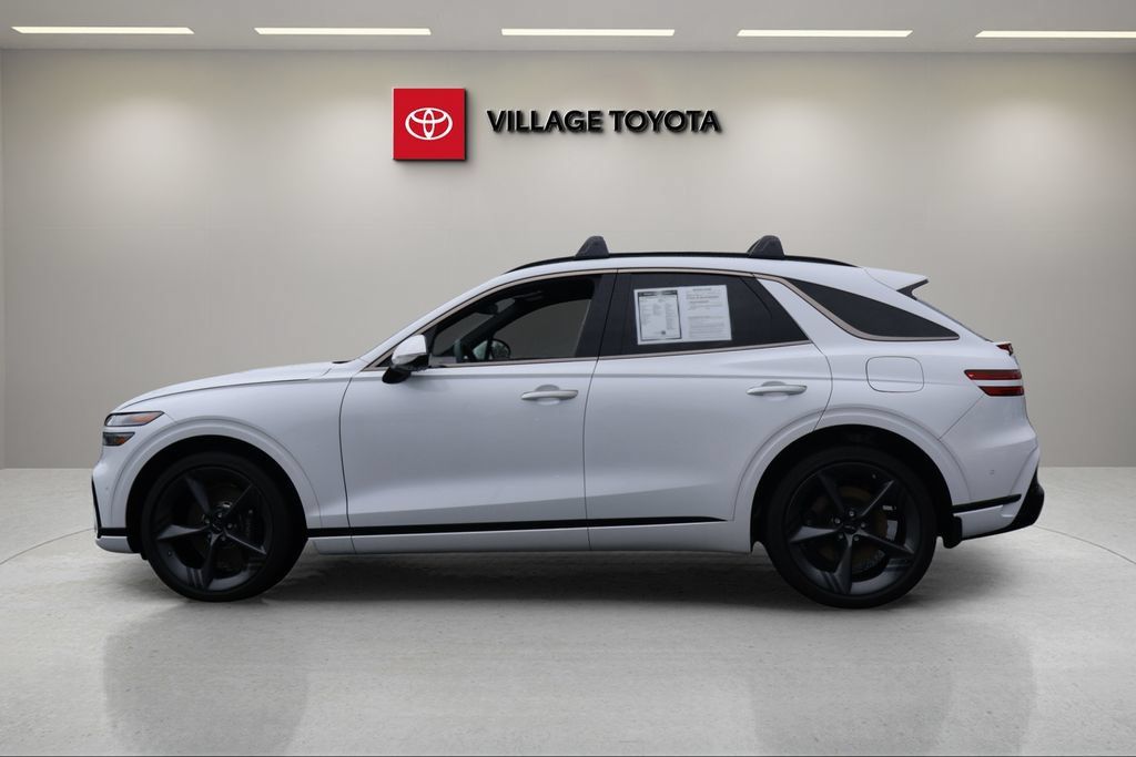 Used 2026 Genesis GV70 2.5T Sport Prestige AWD/4WD image 2