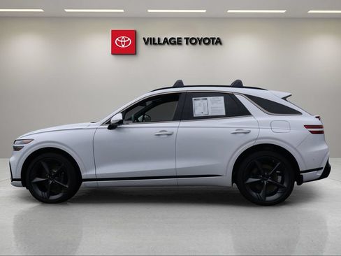 Used 2026 Genesis GV70 2.5T Sport Prestige AWD/4WD image 2