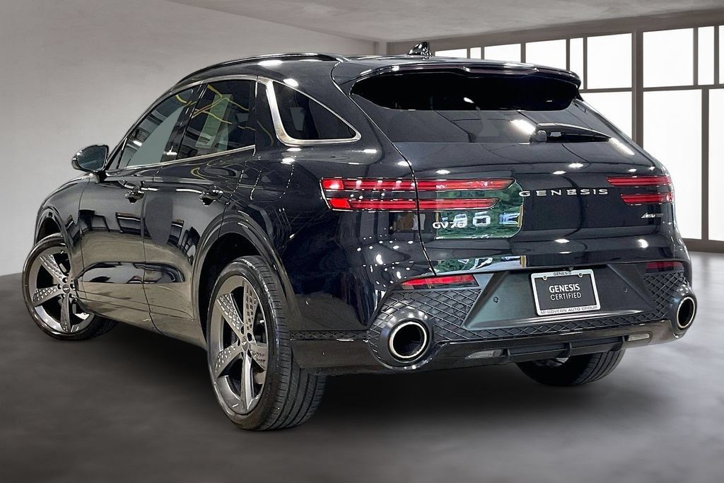 Used 2023 Genesis GV70 3.5T Sport w/ Sport Prestige Package AWD/4WD image 4