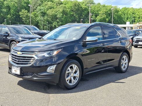 Used 2021 Chevrolet Equinox Premier AWD/4WD image 3