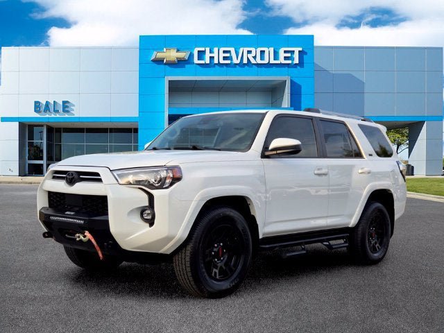 Used 2023 Toyota 4Runner SR5 AWD/4WD image 7