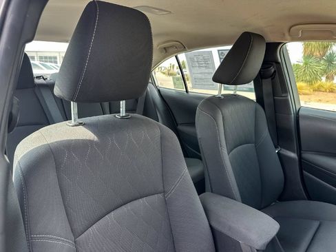 Used 2025 Toyota Corolla LE FWD image 22