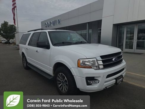 Used 2017 Ford Expedition EL XLT w/ Equipment Group 202A AWD/4WD image 1