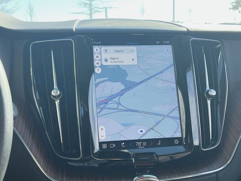 Certified 2023 Volvo XC60 B5 Plus w/ Protection Package Premier image 20