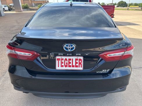 Used 2019 Toyota Camry XLE w/ Driver Assist Package FWD image 6
