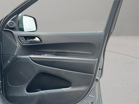Used 2022 Dodge Durango GT image 28