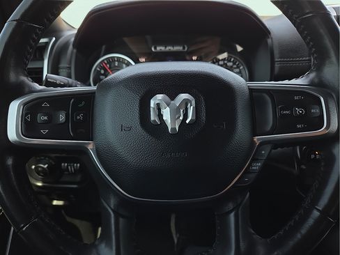 Used 2022 RAM 1500 Laramie RWD image 19