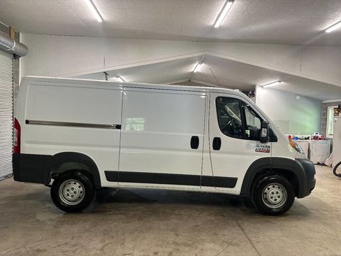 Used 2018 RAM ProMaster 1500 image 6
