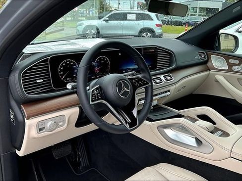New 2026 Mercedes-Benz GLE 450 4MATIC Coupe image 5