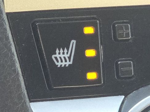 Used 2017 Subaru Outback 2.5i Premium image 4