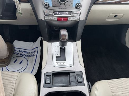 Used 2013 Subaru Legacy 2.5i Limited image 15