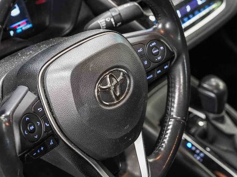 Used 2020 Toyota Corolla SE w/ Carpet Mat Package (TMS) FWD image 20