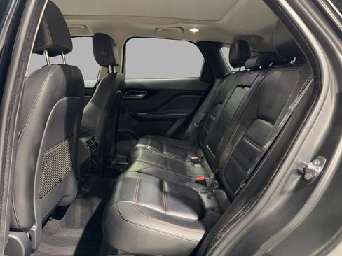 Used 2020 Jaguar F-PACE Prestige image 19