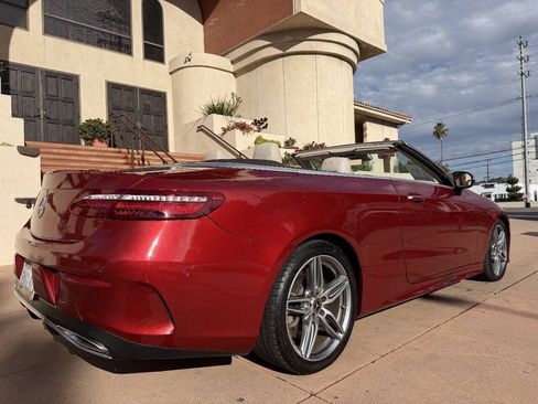 Used 2018 Mercedes-Benz E 400 Cabriolet image 4