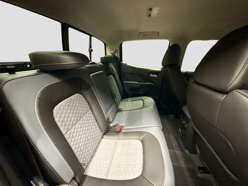 Used 2022 Chevrolet Colorado Z71 image 29