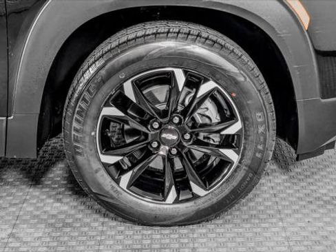 Used 2023 Chevrolet TrailBlazer LT w/ Convenience Package AWD/4WD image 34