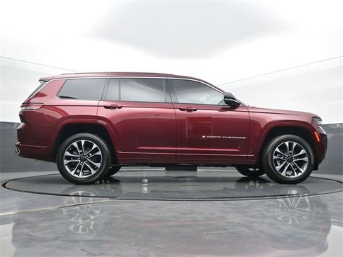 New 2025 Jeep Grand Cherokee L Overland w/ Trailer Tow Package image 54