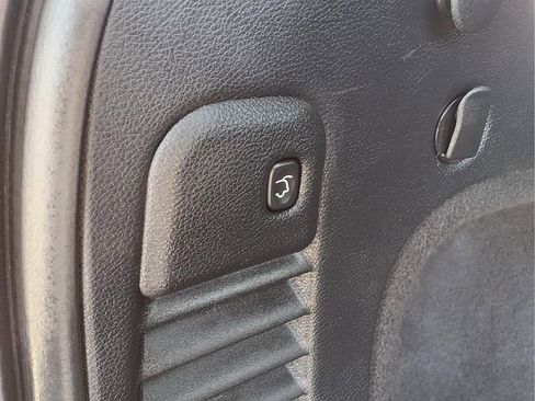 Used 2019 Jeep Grand Cherokee Altitude image 23