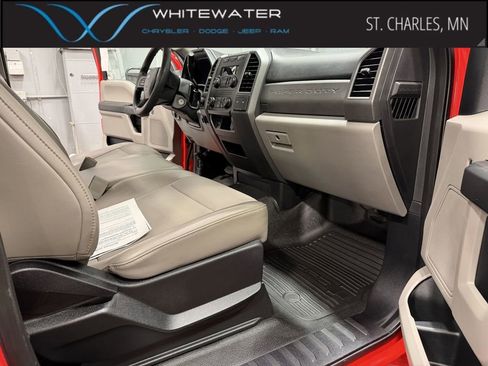 Used 2019 Ford F350 XL w/ Power Equipment Group image 4