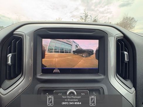 Used 2021 GMC Sierra 3500 4x4 Crew Cab w/ Fleet Convenience Package image 13