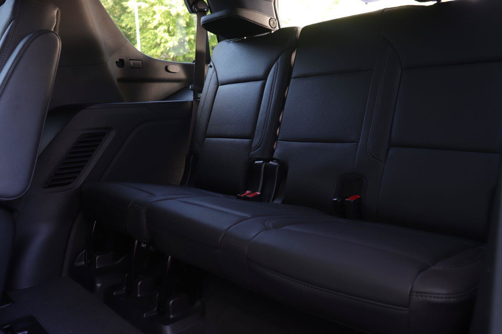 Used 2023 Chevrolet Tahoe Z71 AWD/4WD image 16