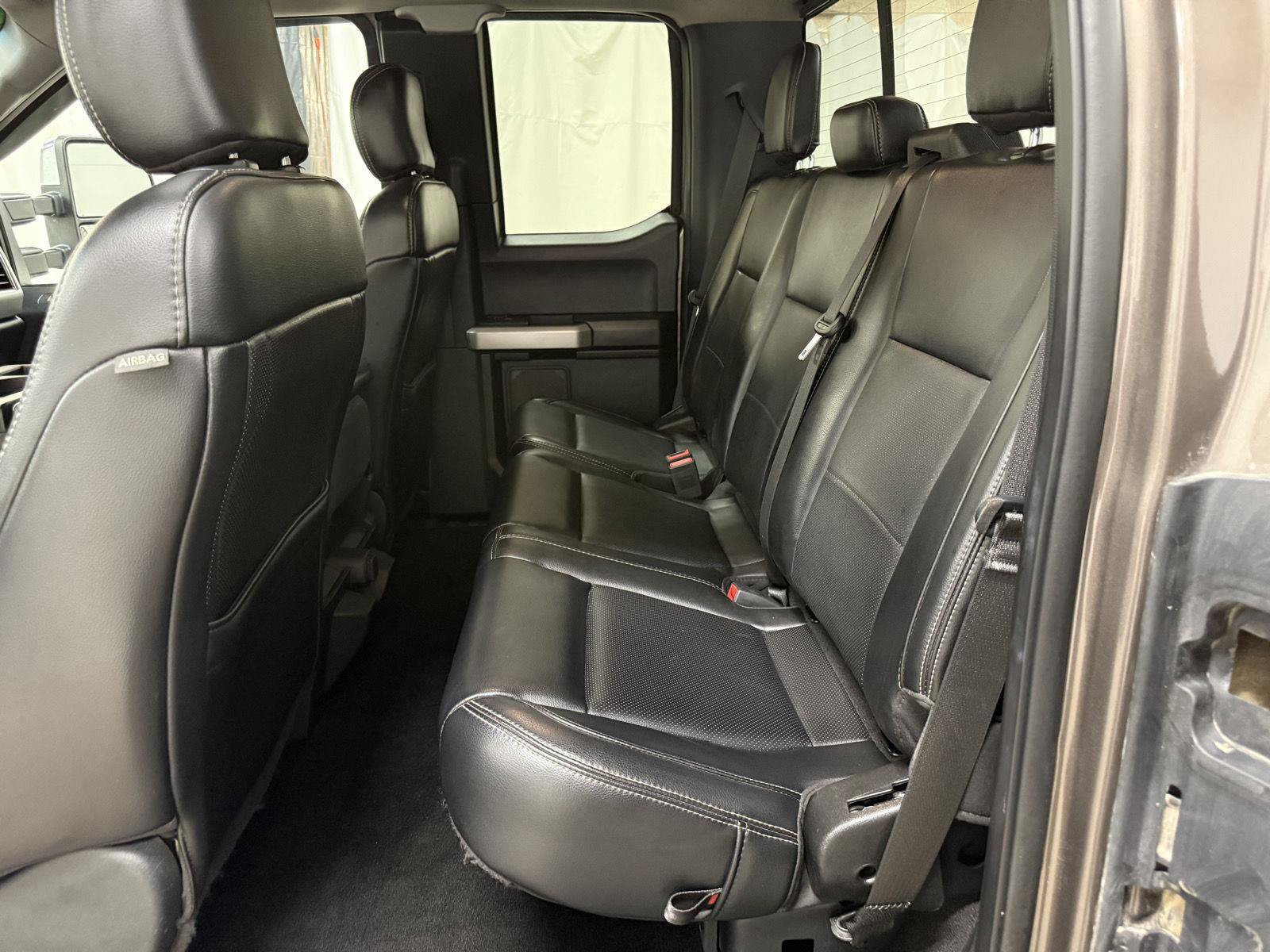 Used 2019 Ford F250 Lariat w/ Chrome Package AWD/4WD image 23