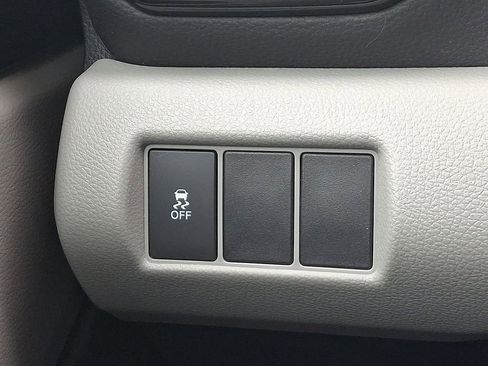 Used 2023 Honda Pilot LX image 24