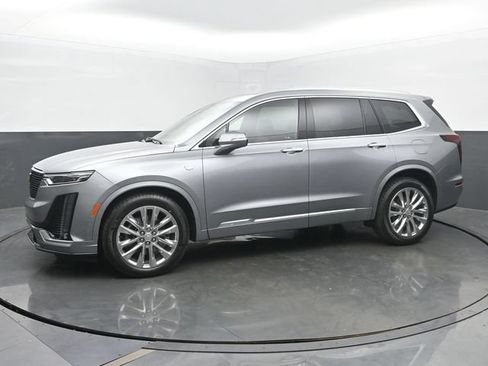 Certified 2025 Cadillac XT6 Premium Luxury w/ Technology Package AWD/4WD image 2