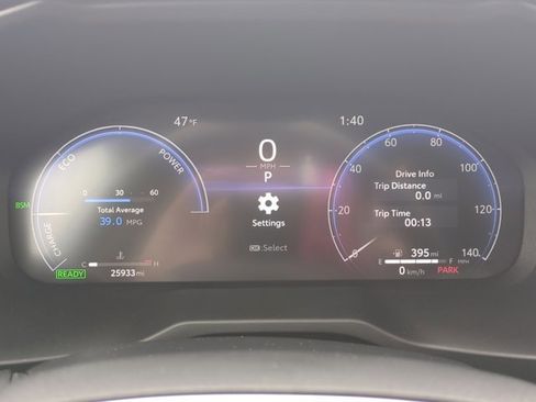 Used 2023 Toyota RAV4 Limited image 11