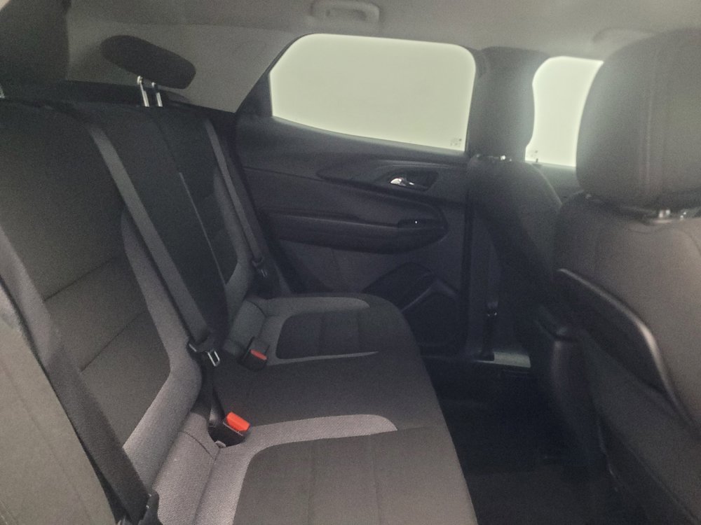 Used 2025 Chevrolet TrailBlazer LT AWD/4WD image 19