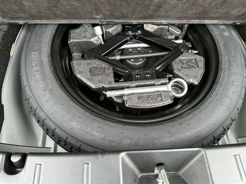 Used 2023 Subaru Crosstrek 2.0i image 28