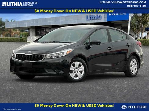 Used 2017 Kia Forte LX FWD image 1