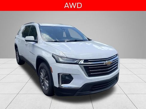 Used 2022 Chevrolet Traverse LT AWD/4WD image 3