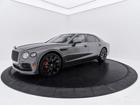 Used 2022 Bentley Flying Spur W12 AWD/4WD image 9